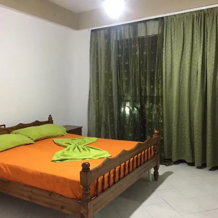 Green Garden Hotel 3*