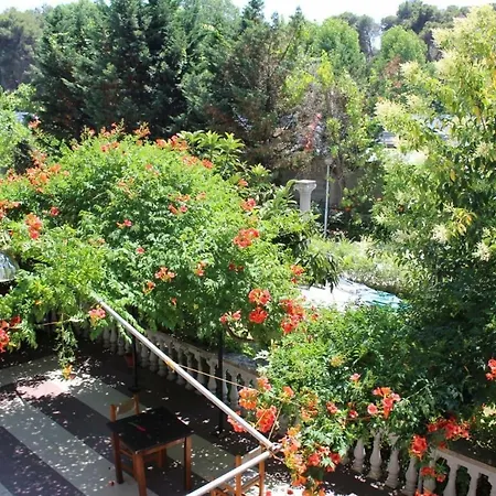 Green Garden Hotel Durrës