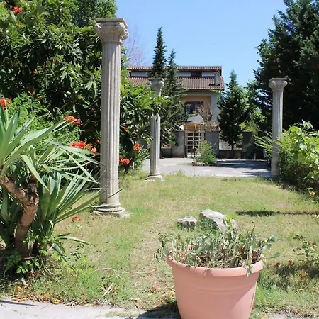 Green Garden 3*